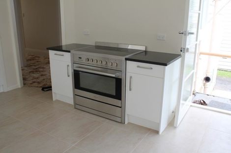 Photo of property in 33 Cardwell Street, Onehunga, Auckland, 1061