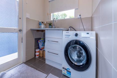 Photo of property in 9 Pinehurst Place, Wattle Downs, Auckland, 2103