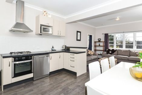 Photo of property in 587 Bank Street, Te Awamutu, 3800