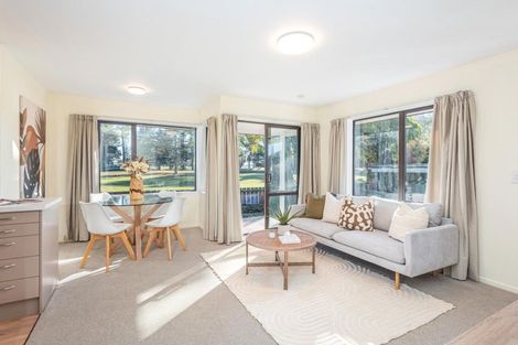 Photo of property in 213b Wainoni Road, Avondale, Christchurch, 8061
