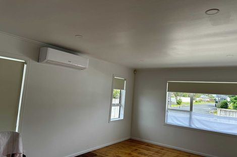Photo of property in 31 Tiraumea Drive, Pakuranga, Auckland, 2010