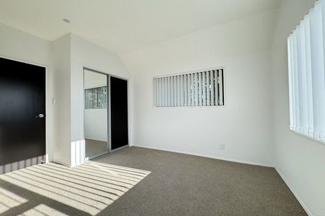 Photo of property in 3/64 Kaikoura Street, Maupuia, Wellington, 6022