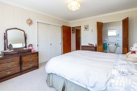 Photo of property in 121 South Belt, Solway, Masterton, 5810