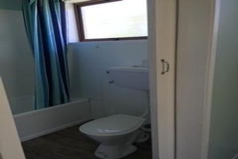 Photo of property in 8a Wyndham Road, Hannahs Bay, Rotorua, 3010