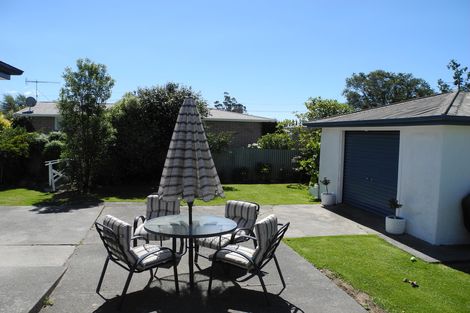 Photo of property in 42 Parsonage Road, Waimate, 7924