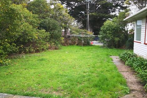 Photo of property in 1/10 Exmouth Road, Northcote, Auckland, 0627