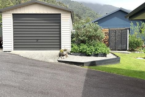 Photo of property in 12a Cargills Road, Barrytown, Runanga, 7873