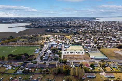Photo of property in 59 Roberts Avenue, Bayswater, Auckland, 0622