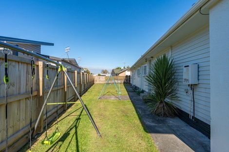 Photo of property in 10 Griffiths Place, Claudelands, Hamilton, 3214