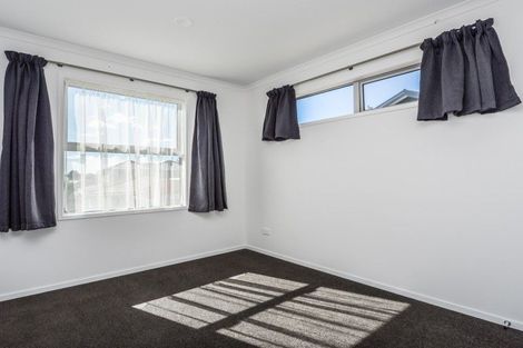 Photo of property in 2 Garnett Avenue, Forest Lake, Hamilton, 3200