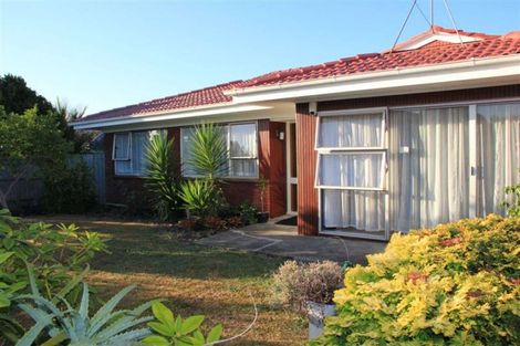 Photo of property in 65 Luton Avenue, Sunnyhills, Auckland, 2010