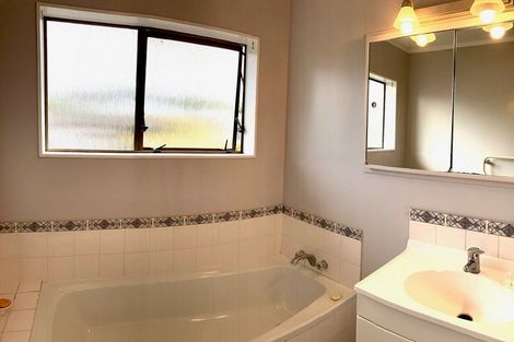 Photo of property in 3/6 Melanesia Road, Kohimarama, Auckland, 1071