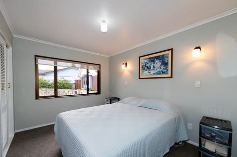 Photo of property in 405-407 Fitzroy Avenue, Hastings, 4122