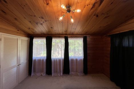 Photo of property in 14 Binda Place, Botany Downs, Auckland, 2010