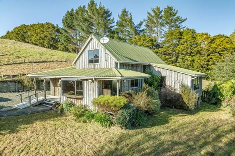 Photo of property in 378 Kaiikanui Road, Opuawhanga, Hikurangi, 0181