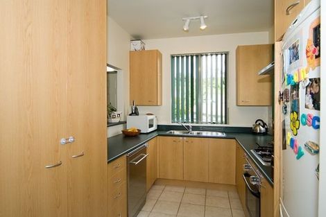 Photo of property in 1/6 Nimstedt Avenue, Oteha, Auckland, 0632