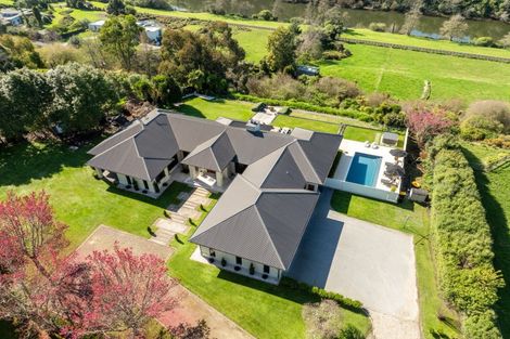 Photo of property in 2/60 Lowe Road, Rukuhia, Hamilton, 3282