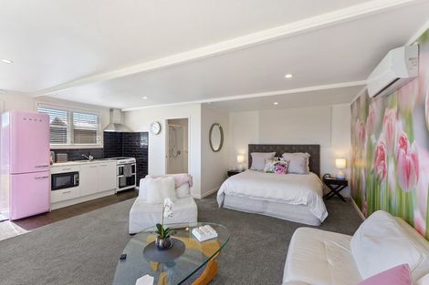 Photo of property in 19 Hicks Crescent, Waikanae Beach, Waikanae, 5036