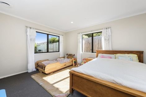 Photo of property in 8 Gina Way, Welcome Bay, Tauranga, 3112