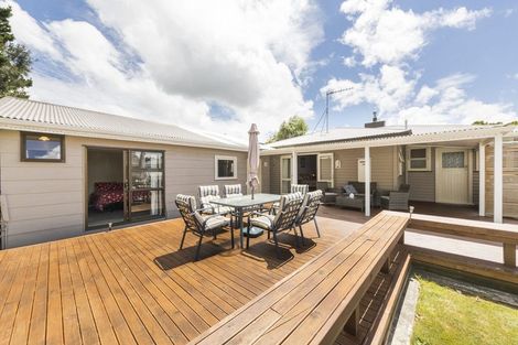 Photo of property in 51 Honore Drive, Linton, Palmerston North, 4472