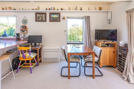 Photo of property in 6a Nikau Street, Tawhero, Whanganui, 4501