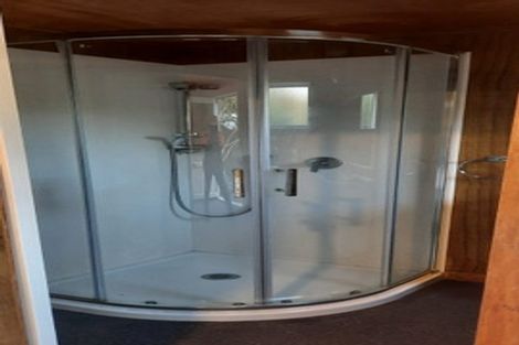 Photo of property in 13 Glenpark Avenue, Frankleigh Park, New Plymouth, 4310