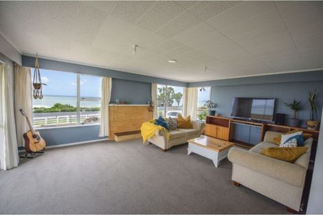 Photo of property in 1302 Kaka Point Road, Kaka Point, Balclutha, 9271