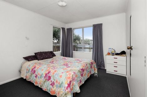 Photo of property in 2/36 Massey Crescent, Marewa, Napier, 4110