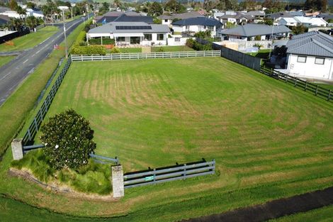 Photo of property in 1 Glen Wallace Road, Waipu, 0510