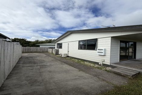 Photo of property in 44 Kahikatea Drive, Melville, Hamilton, 3206