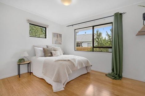 Photo of property in 8 Fortunes Road, Half Moon Bay, Auckland, 2012