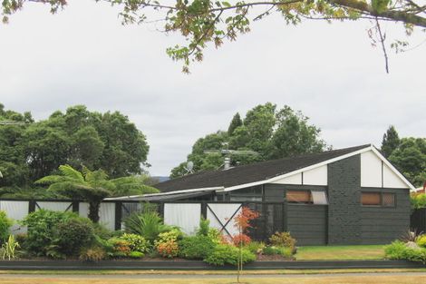 Photo of property in 134 California Drive, Totara Park, Upper Hutt, 5018