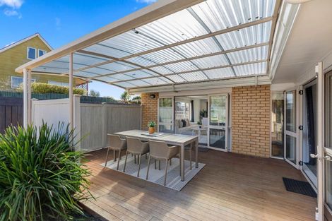 Photo of property in 50 Dickson Road, Papamoa Beach, Papamoa, 3118