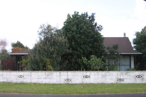 Photo of property in 16 Victor Grove, Waikanae Beach, Waikanae, 5036