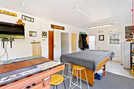 Photo of property in 37 Cyclarama Crescent, Massey, Auckland, 0614