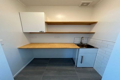 Photo of property in 17 Tui Glen Road, Birkenhead, Auckland, 0626