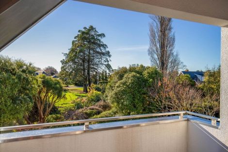 Photo of property in 15 Brookford Place, Westmorland, Christchurch, 8025