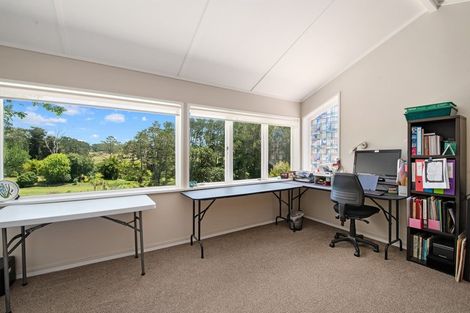 Photo of property in 1a Dysart Lane, Kumeu, 0891