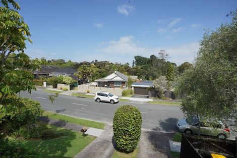 Photo of property in 86 Porritt Avenue, Chatswood, Auckland, 0626