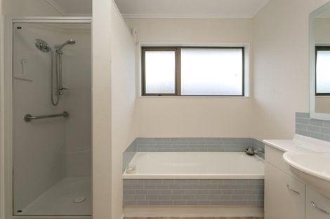 Photo of property in 7 Hampstead Place, Richmond Heights, Taupo, 3330