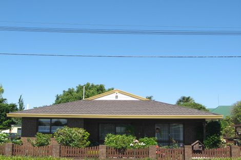 Photo of property in 21 Selwyn Street, Somerfield, Christchurch, 8024