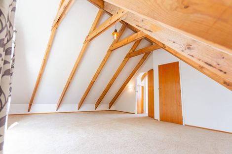 Photo of property in 1396 Whangaparaoa Road, Army Bay, Whangaparaoa, 0930