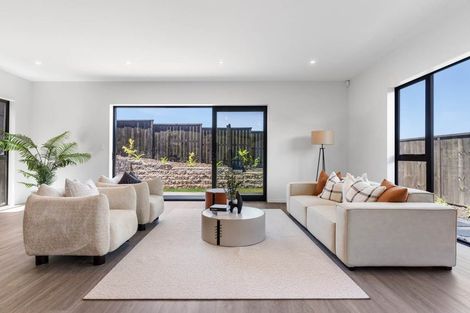 Photo of property in 92 Huanui Drive, Wainui, 0992