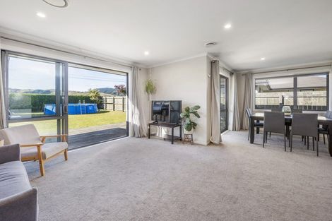 Photo of property in 14 Twain Crescent, Owhata, Rotorua, 3010