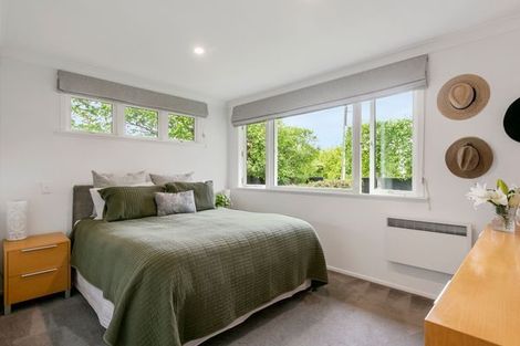 Photo of property in 19 Swan Crescent, Pakuranga, Auckland, 2010