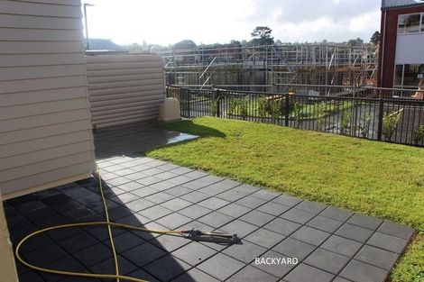 Photo of property in 29 Ambar Ridge Avenue, Massey, Auckland, 0614