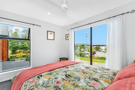 Photo of property in 5 Lazarus Lane, Halswell, Christchurch, 8025