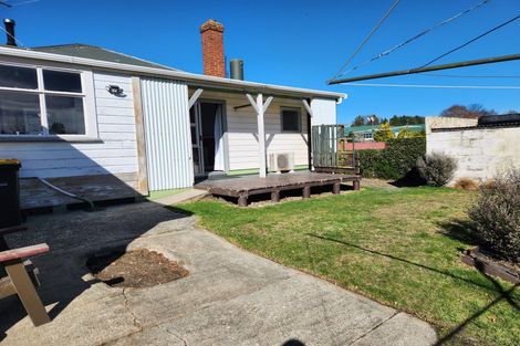 Photo of property in 9 Muir Street, Green Island, Dunedin, 9018