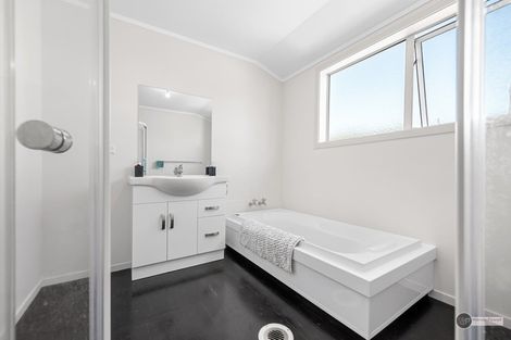 Photo of property in 13a Treadwell Street, Naenae, Lower Hutt, 5011