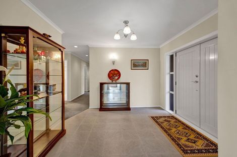 Photo of property in 7 Manuka Place, Whalers Gate, New Plymouth, 4310
